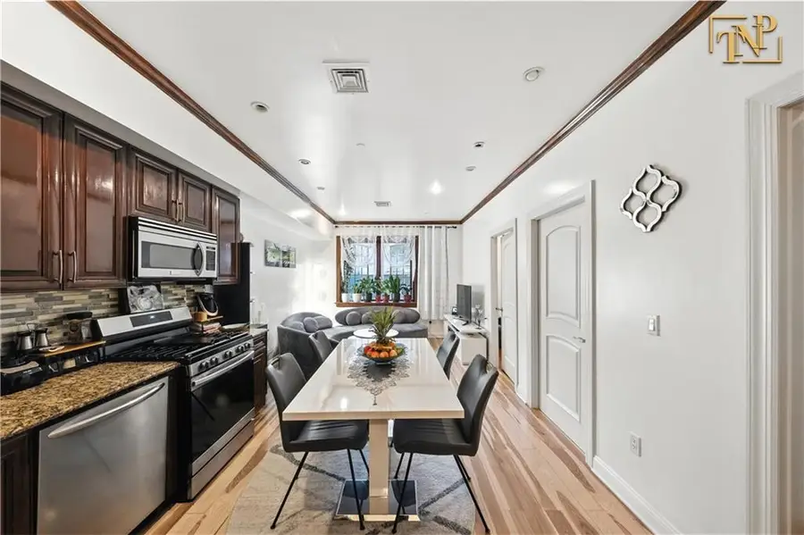 2569 38th Street #1R, Astoria, NY 11103 - Image #3