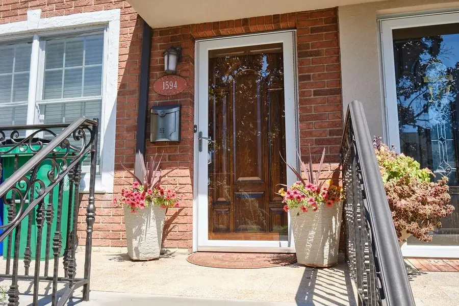 1594 Independence Avenue, Brooklyn, NY 11228 - Image #3