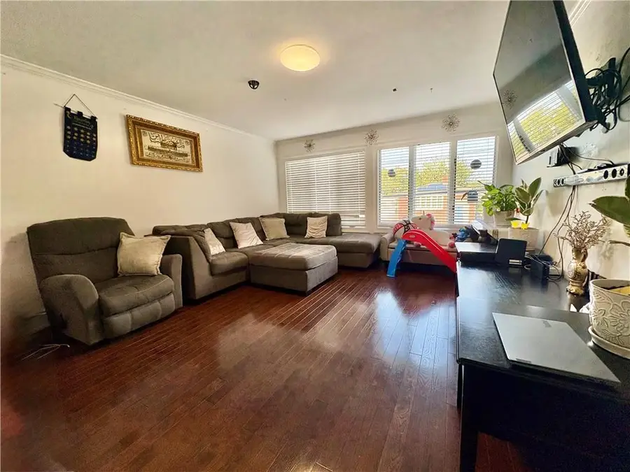 220 Norway Avenue, Staten Island, NY 10305 - #3