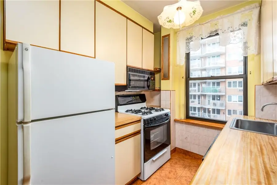 3145 Brighton 4th Street #515, Brooklyn, NY 11235 - Image #3