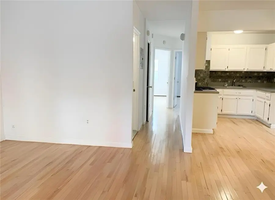 107A Suydam Street, Brooklyn, NY 11221 - Image #3