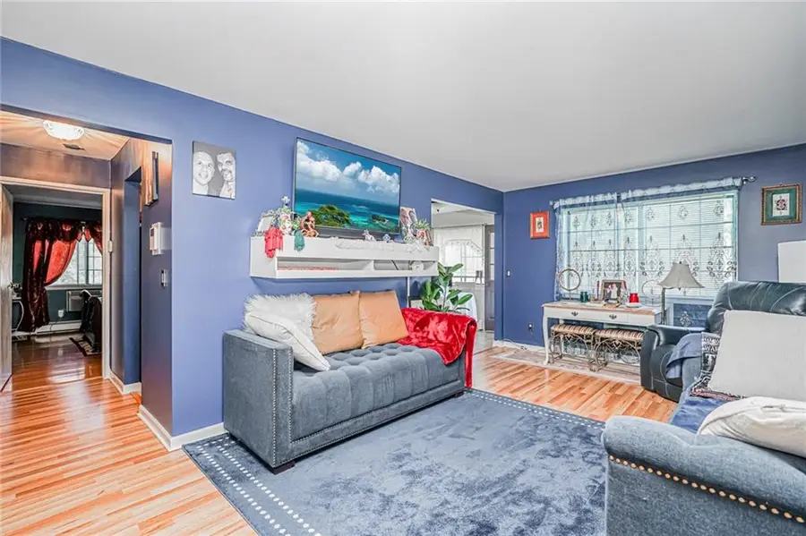 120 Devon Loop #6, Staten Island, NY 10314 - Image #3