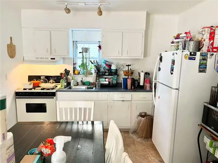 251 Liberty Avenue, Staten Island, NY 10305 - Image #3