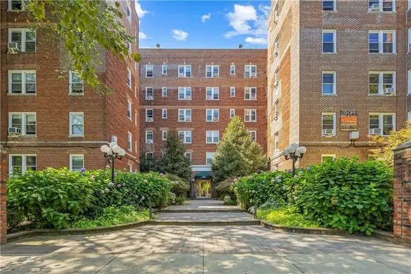 280 Ocean Parkway #6C, Brooklyn, NY 11218