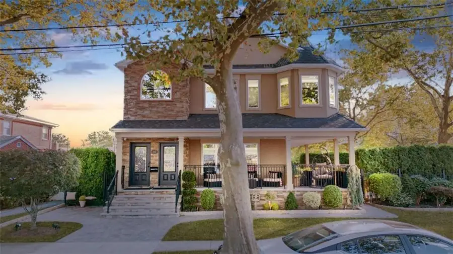 110 Cannon Boulevard, Staten Island, NY 10306 - Image #2