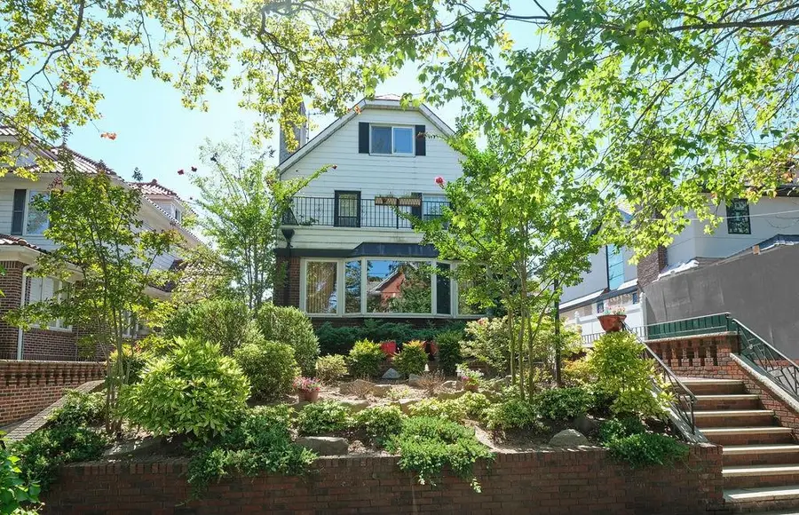 74 81st Street, Brooklyn, NY 11209 - Image #2