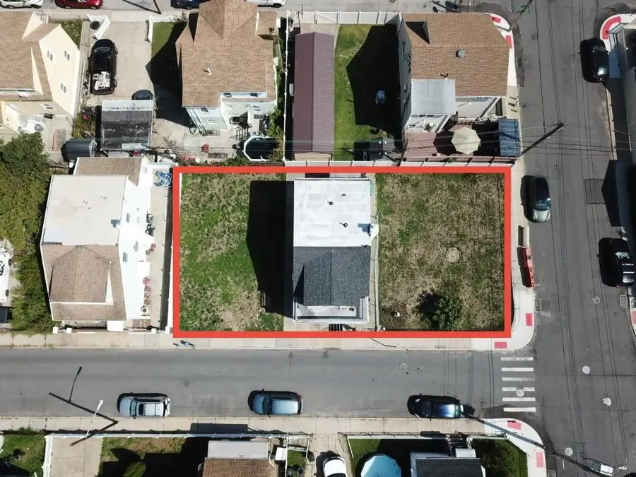 52 Dictum Court, Brooklyn, NY 11229 - Image #3