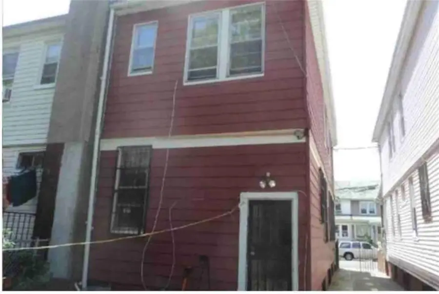 655 East 39th Street, Brooklyn, NY 11203 - #3