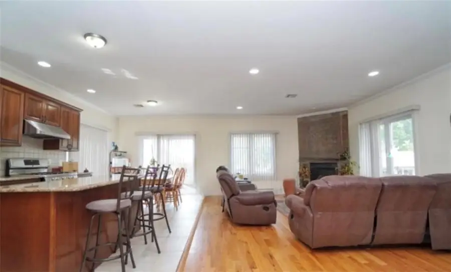 22 Belfield Avenue, Staten Island, NY 10312 - Image #3