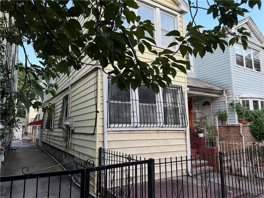 85 Autumn Avenue, Brooklyn, NY 11208 - Image #3