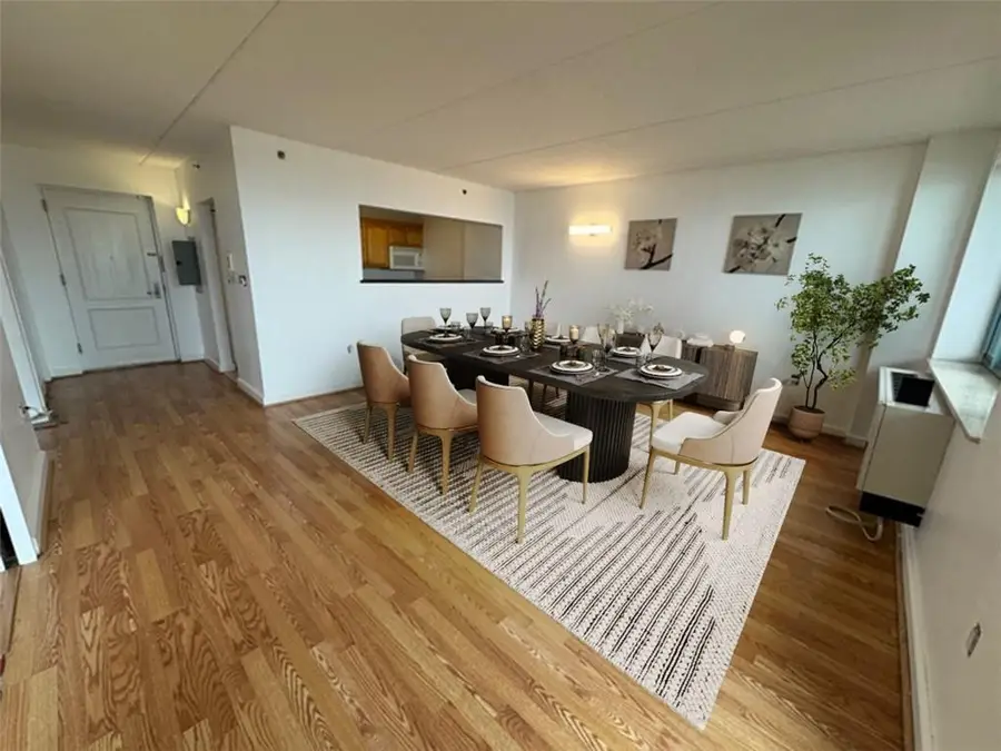 136 Beach 117th Street #7F, Rockaway Park, NY 11694 - Image #2