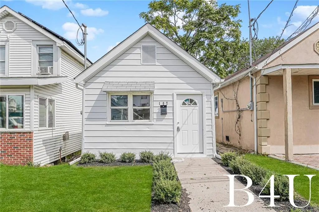 107 Mapleton Avenue, Staten Island, NY 10306 - Image #1