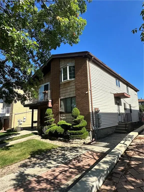 101 Mcveigh Avenue, Staten Island, NY 10314 - Image #2