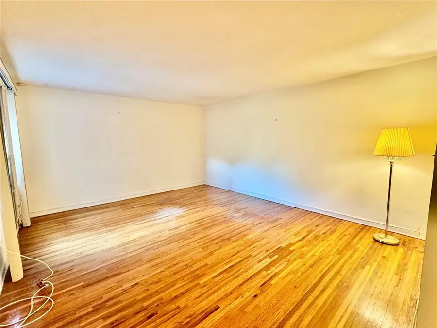 243 Mcdonald Avenue #5K, Brooklyn, NY 11218 - Image #3