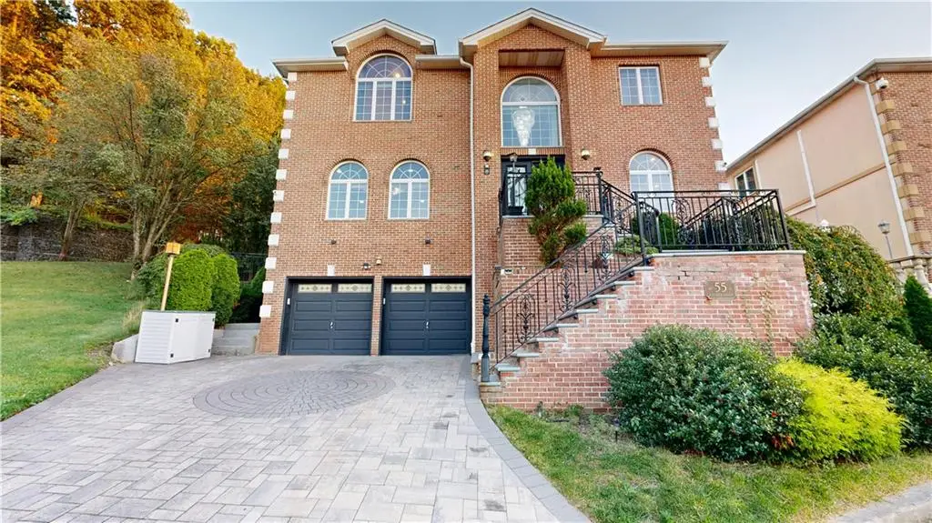 55 Nicole Loop, Staten Island, NY 10301 - Image #1