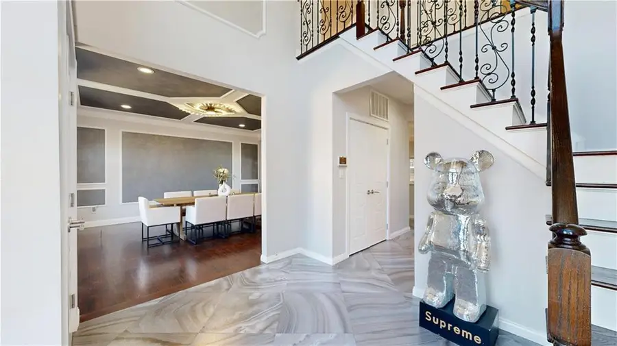 55 Nicole Loop, Staten Island, NY 10301 - Image #3