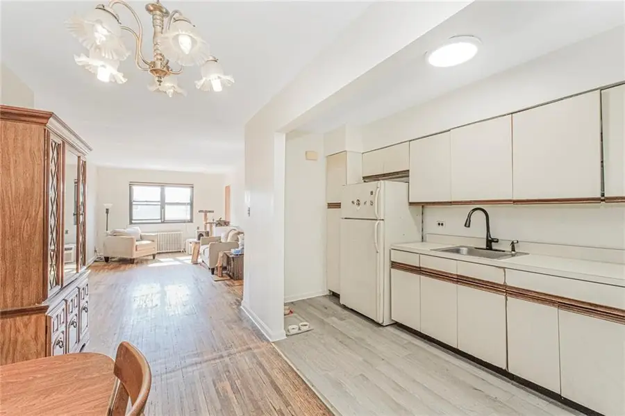 147-23 71st Avenue #2, Flushing, NY 11367 - Image #3