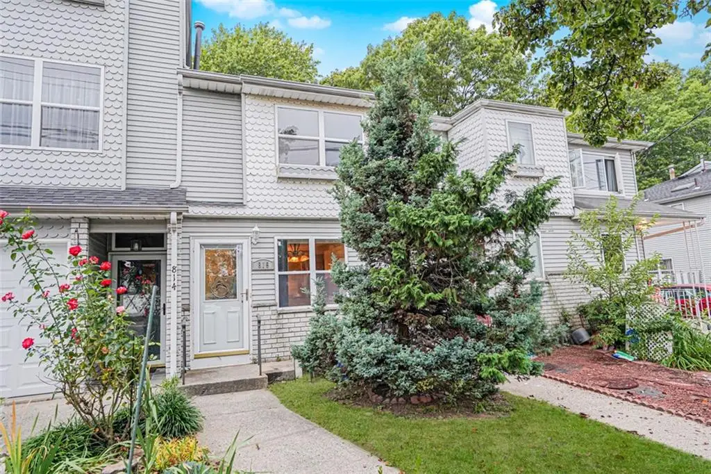 816 Bloomingdale Road, Staten Island, NY 10309 - Image #1
