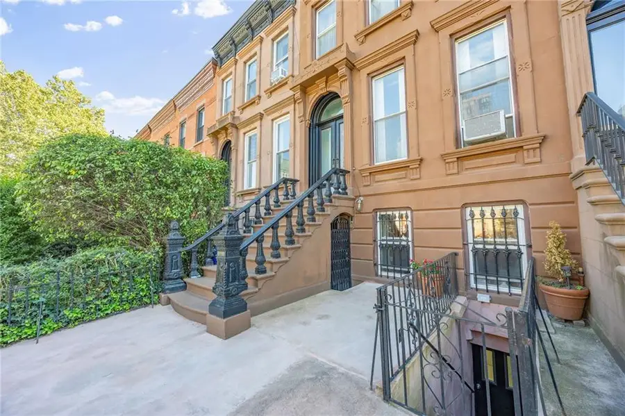 578 Bergen Street, Brooklyn, NY 11238 - Image #2