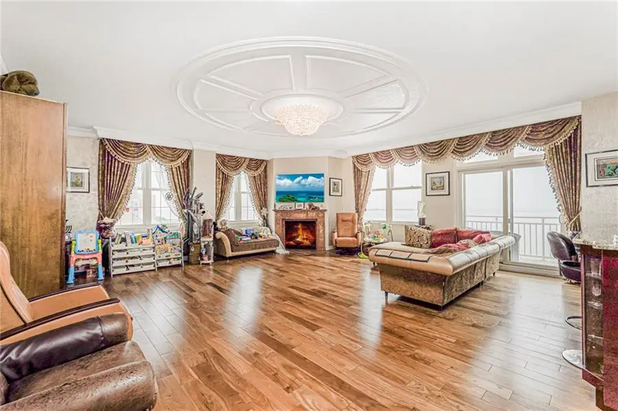 125 Oceana Drive East #PH1B, Brooklyn, NY 11235 - Image #2