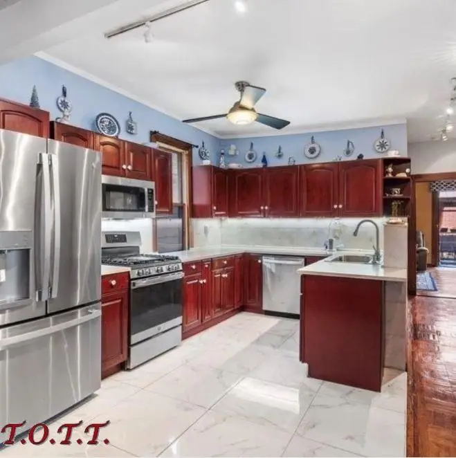 3402 Avenue J, Brooklyn, NY 11210 - Image #2