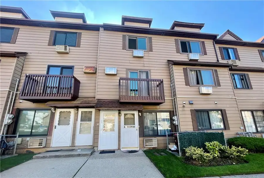 26A Gardenia Lane #96, Staten Island, NY 10314 - Image #2