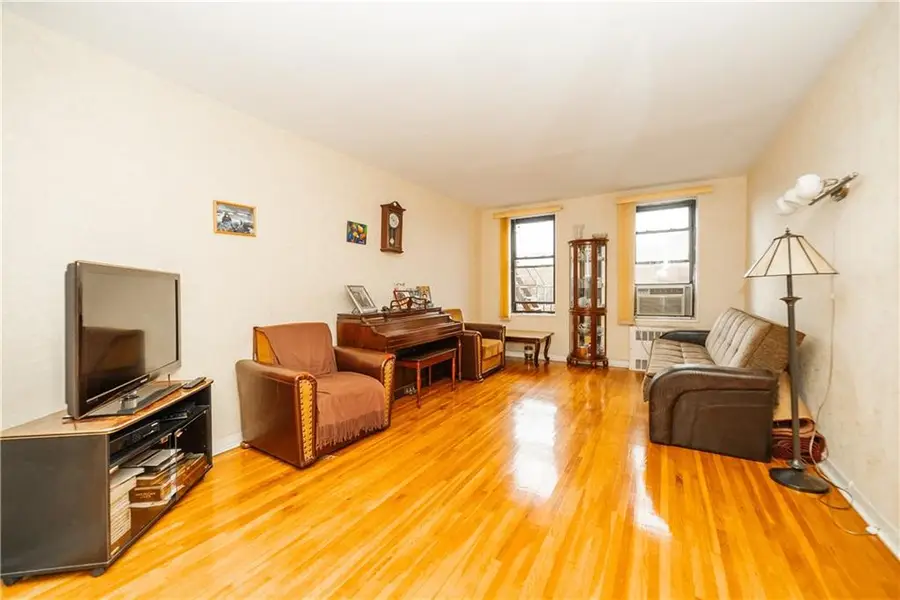 2271 Knapp Street #5H, Brooklyn, NY 11229 - Image #2