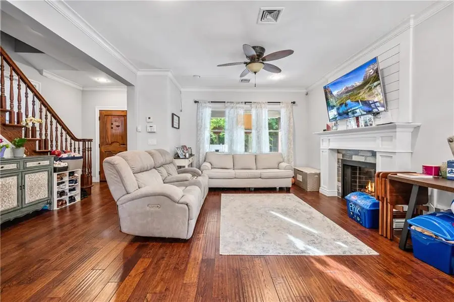 453 North Railroad Avenue, Staten Island, NY 10304 - Image #2