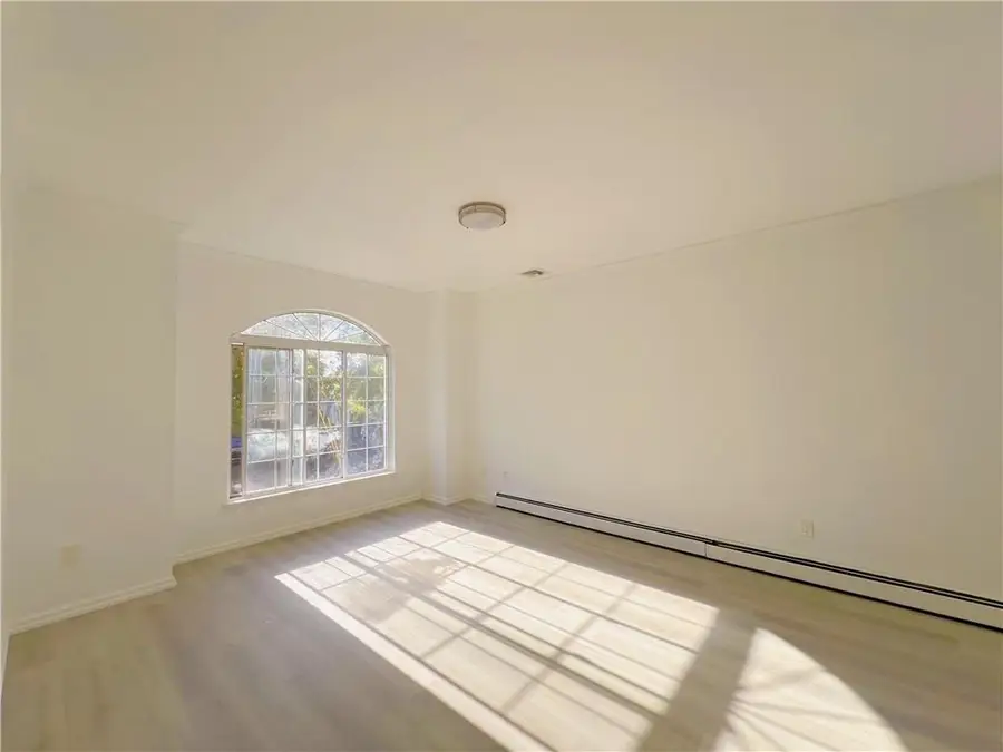 431 Patterson Avenue, Staten Island, NY 10305 - Image #3