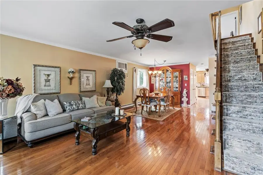 185 Woodrow Road, Staten Island, NY 10312 - Image #2