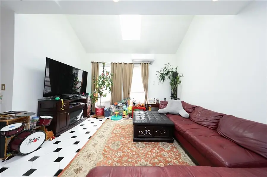 2489 East 21st Street, Brooklyn, NY 11235 - Image #3