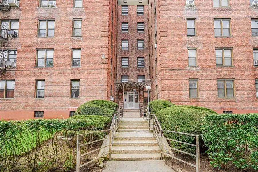 2650 East 13th Street #1E, Brooklyn, NY 11235 - Image #2
