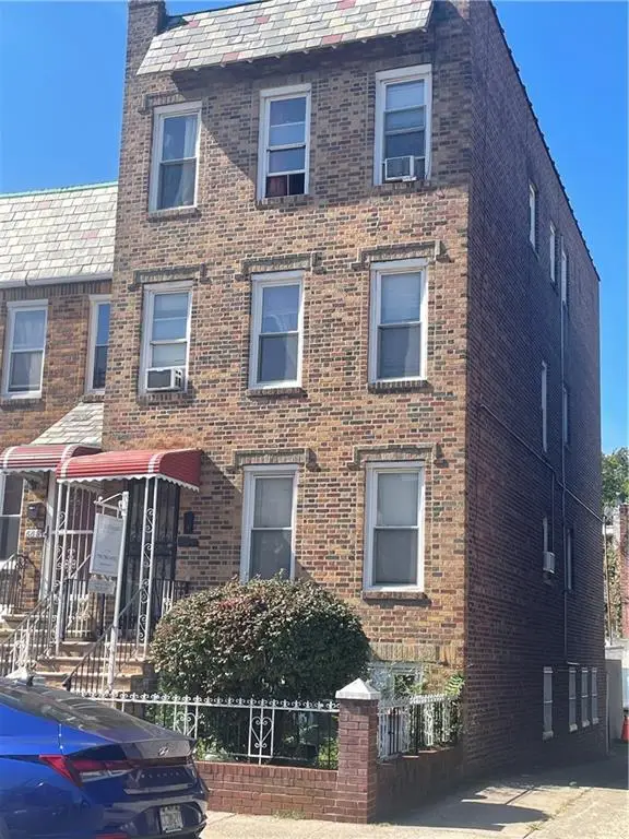 664 East 42nd Street, Brooklyn, NY 11203