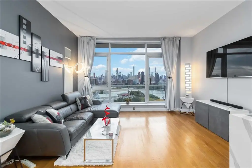 11-24 31st Avenue #15B, Long Island City, NY 11106 - Image #1