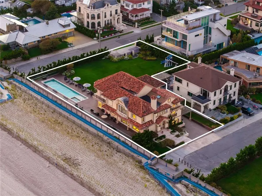 135 Beach 145th Street, Rockaway Park, NY 11694 - Image #3