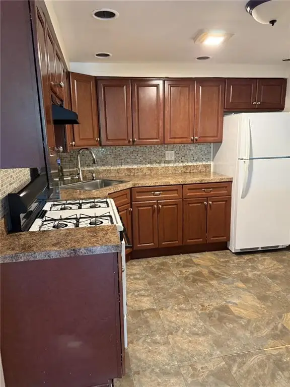 463 Avenue P, Brooklyn, NY 11223 - Image #3