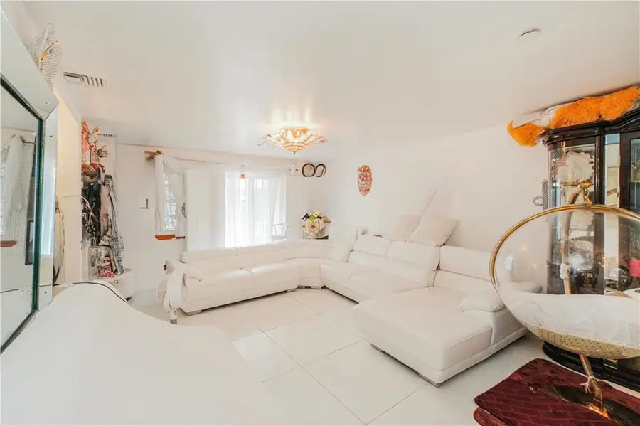 339 Avenue P #2A, Brooklyn, NY 11204 - Image #3