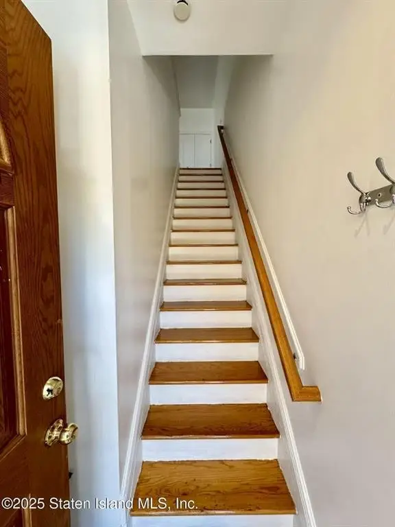 207 Bay 31st Street #3, Brooklyn, NY 11214 - Image #2