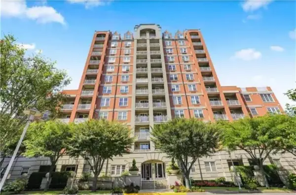 40 Oceana Drive West #PH2E, Brooklyn, NY 11235