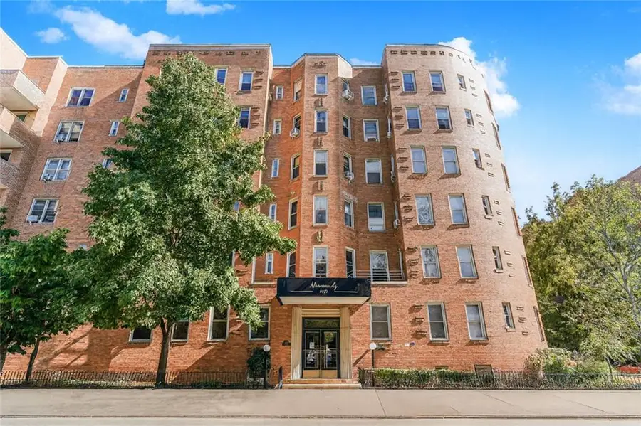 9437 Shore Road #B9, Brooklyn, NY 11209 - Image #2