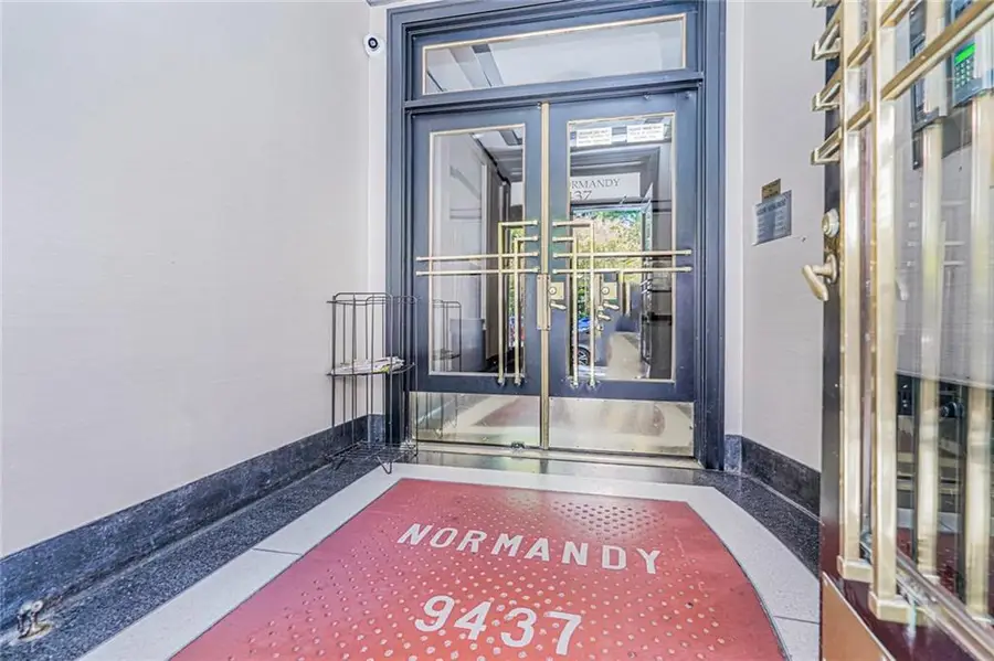 9437 Shore Road #B9, Brooklyn, NY 11209 - Image #3