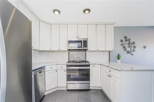 352 Grantwood Avenue, Staten  Island, NY 10312