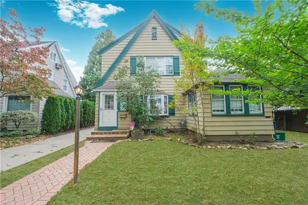 2 Michigan Road, Floral Park, NY 11001