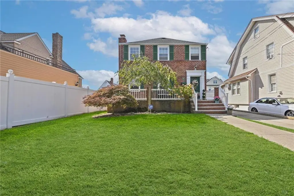 509 Beach 135th Street, Belle Harbor, NY 11694 - Image #1