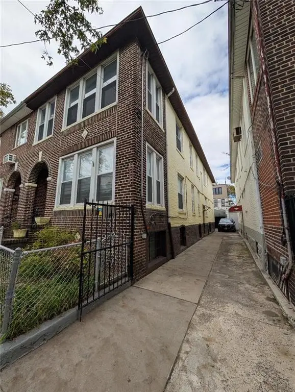 933 45th Street, Brooklyn, NY 11219 - Image #2