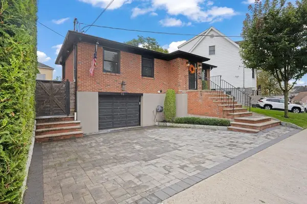 93 Beacon Avenue, Staten  Island, NY 10306