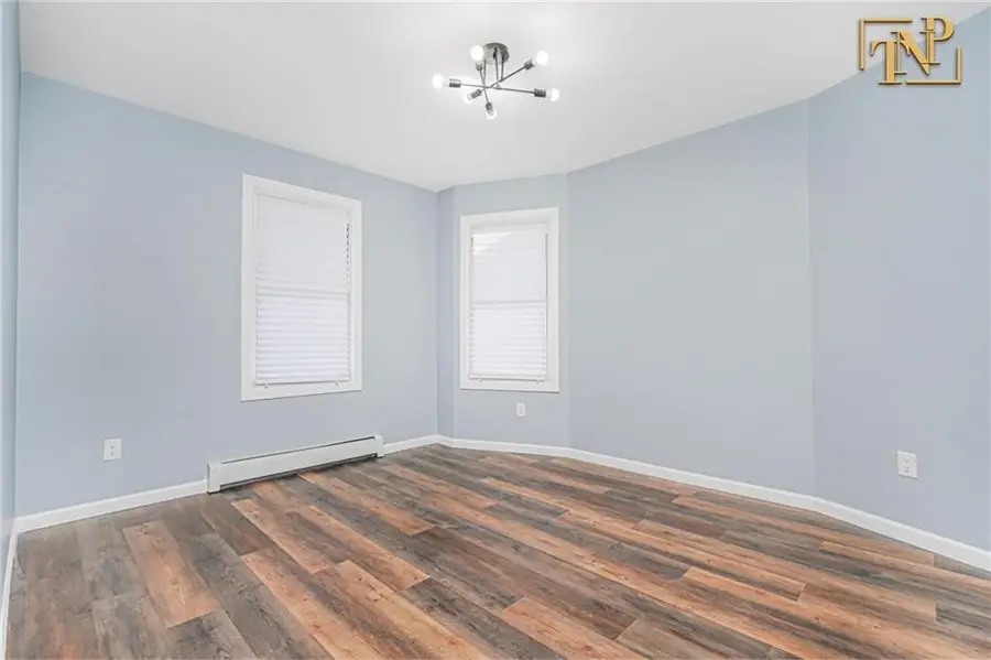 471 Heberton Avenue, Staten Island, NY 10302 - Image #2