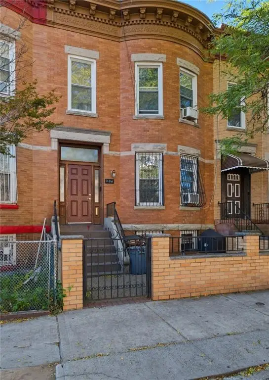 204 East 31st Street, Brooklyn, NY 11226 - Image #2
