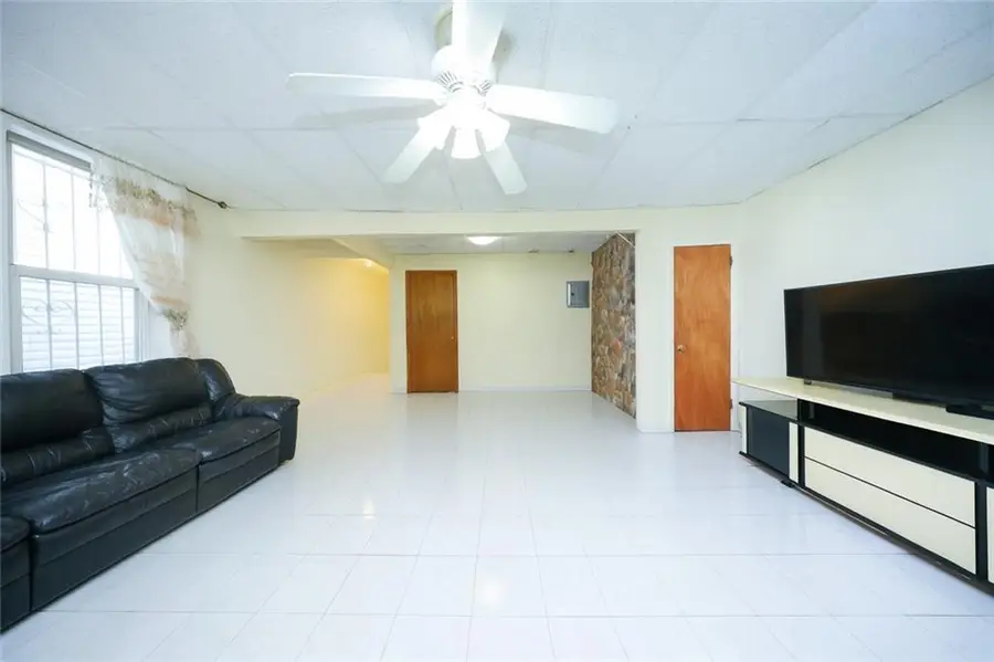 7312 21st Avenue, Brooklyn, NY 11204 - Image #3