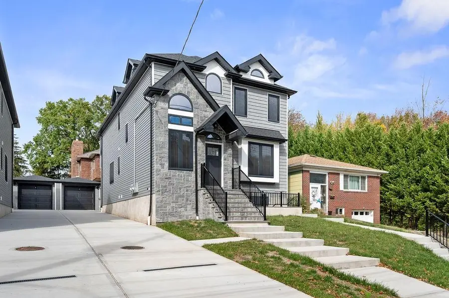 5635 Amboy Road, Staten Island, NY 10309 - Image #2